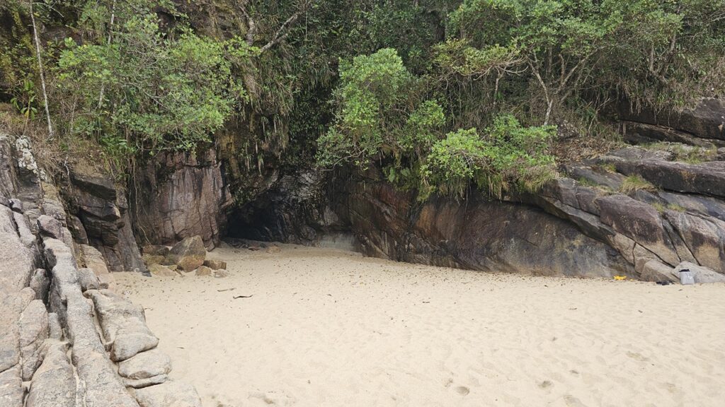 Entrada da Gruta que Chora