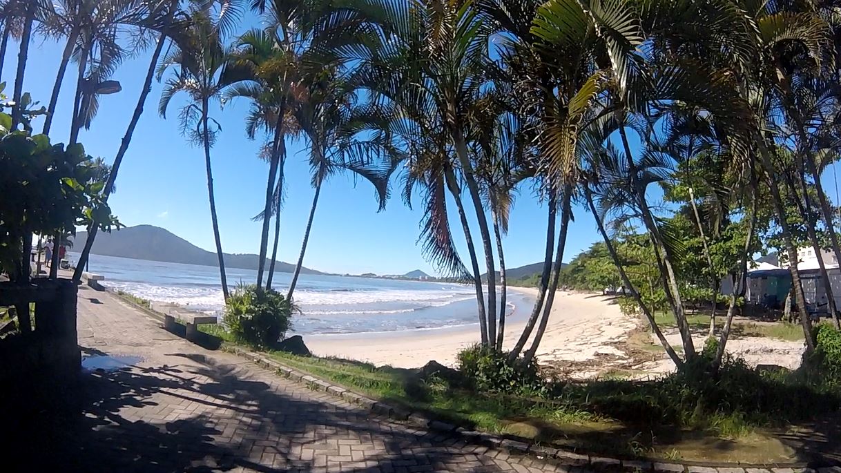 Praia do Cruzeiro (ou de Iperoig ou do Centro)