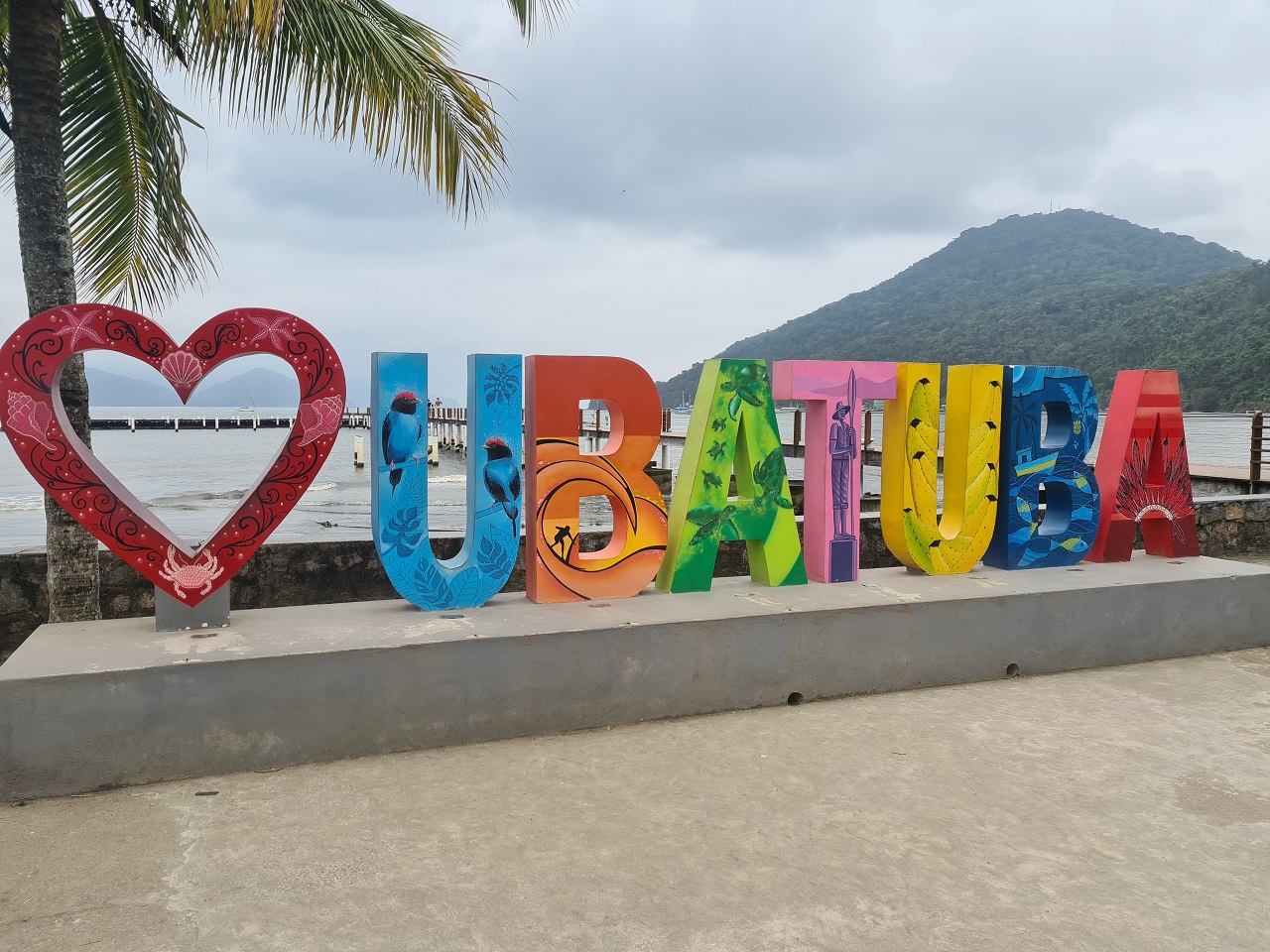 Totem Letreiro – ❤Ubatuba