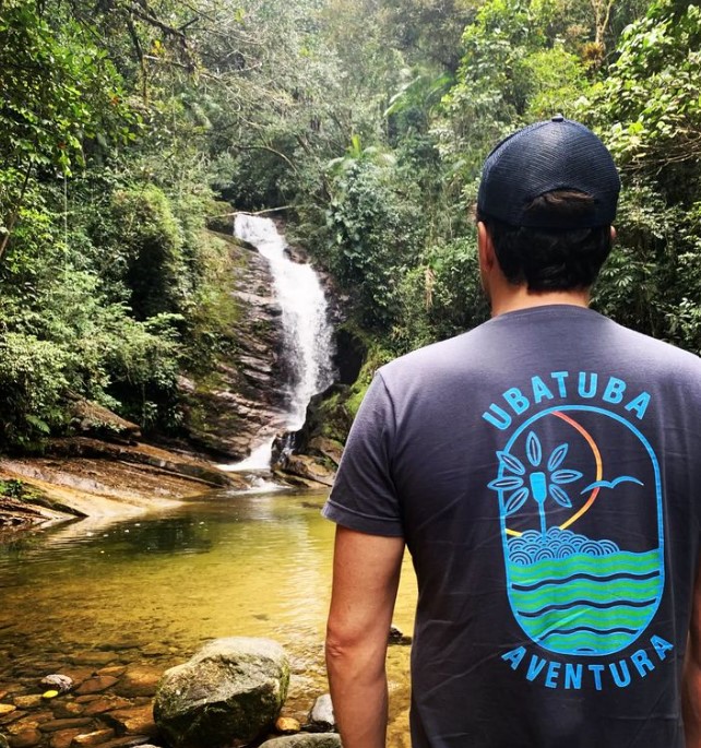 Ubatuba Aventura na Cachoeira do Ipiranguinha