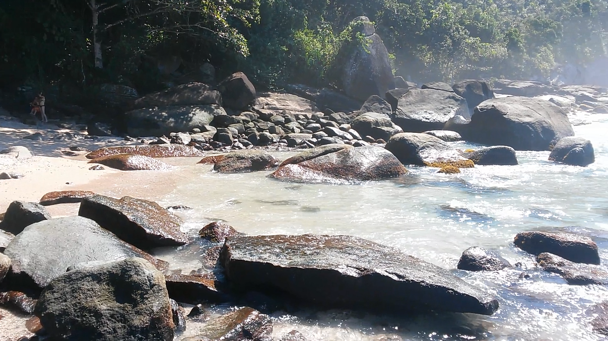 Praia das Conchas - Pedra do Monge