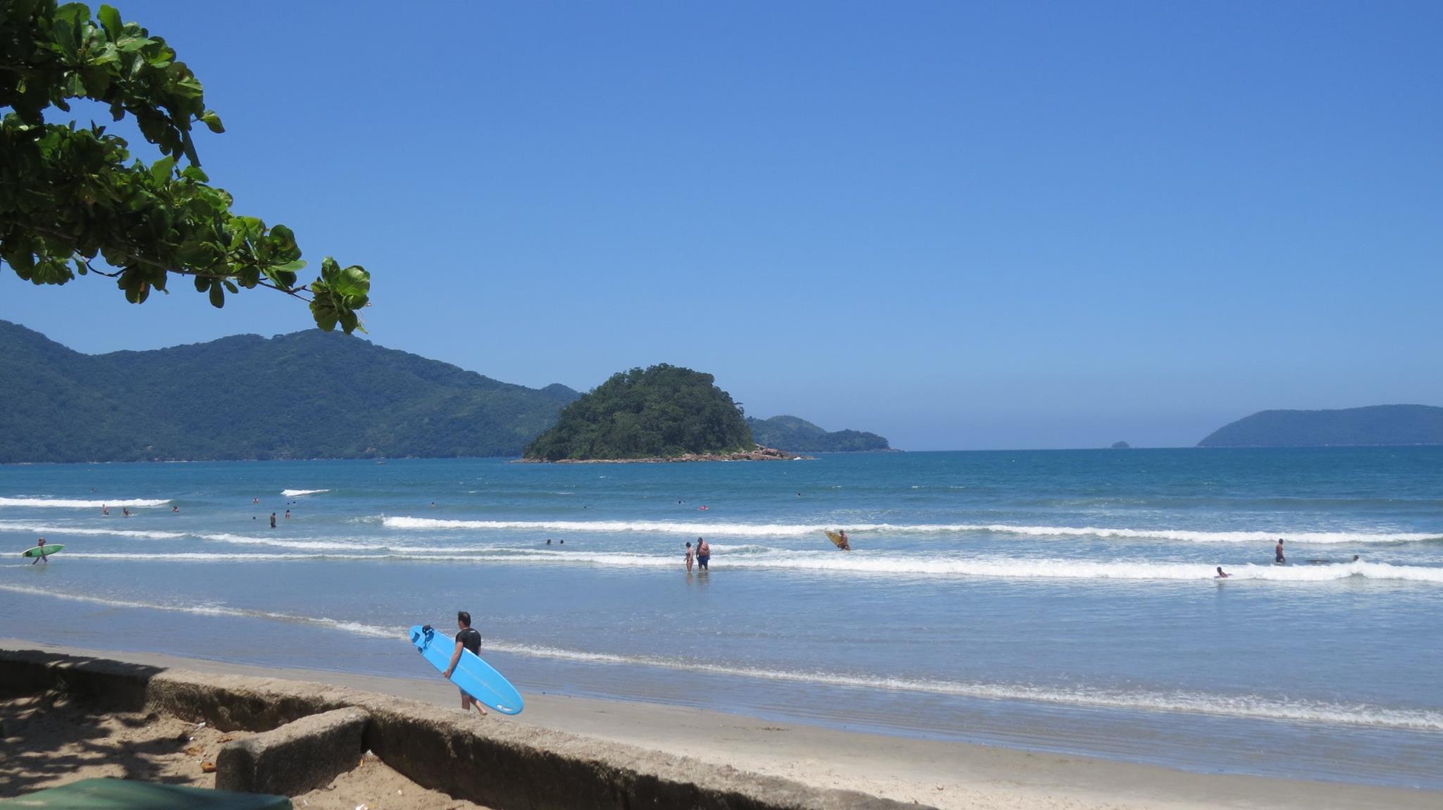 Ilha do Pontal vista da Praia do Sapê